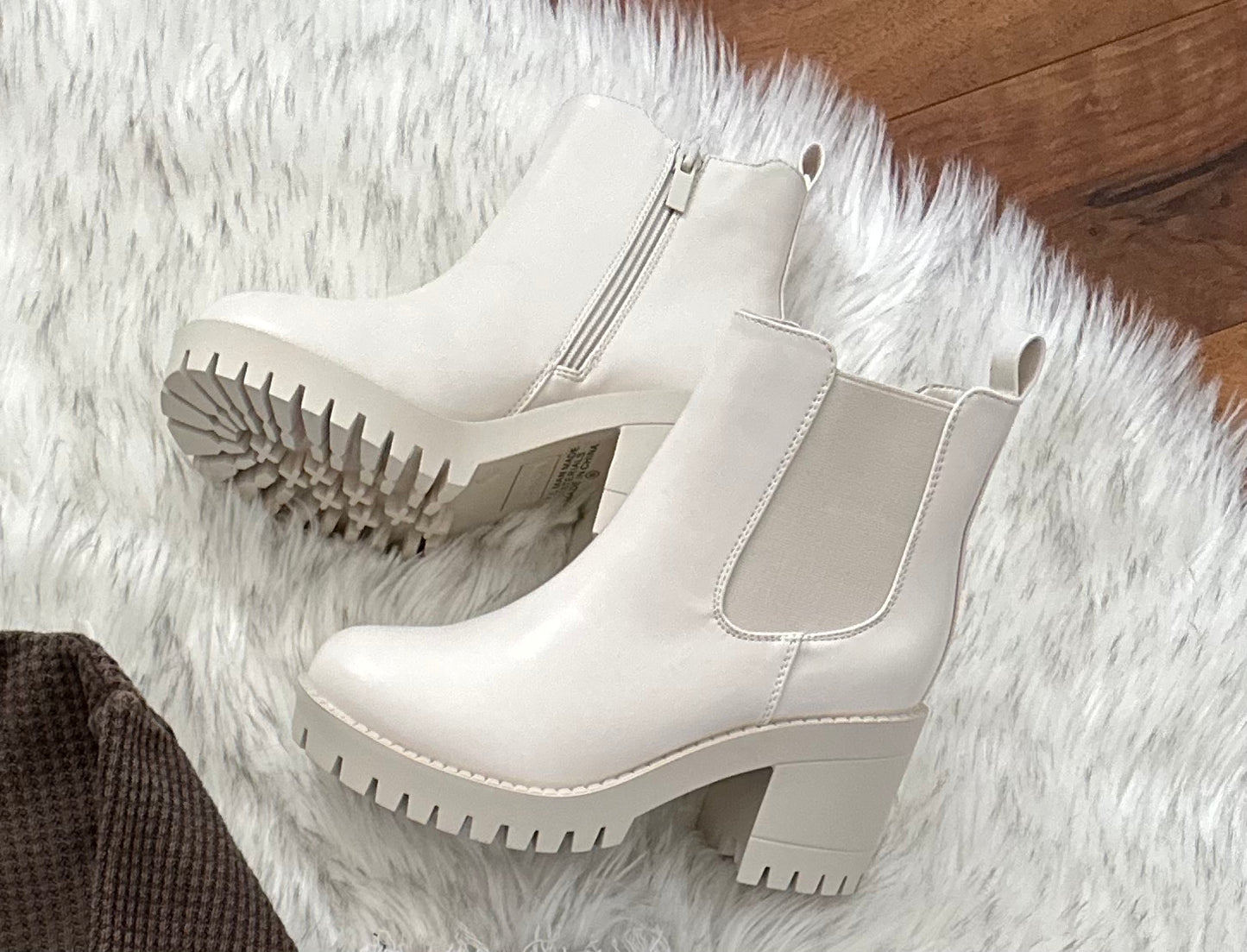 BIANCA BOOTIES