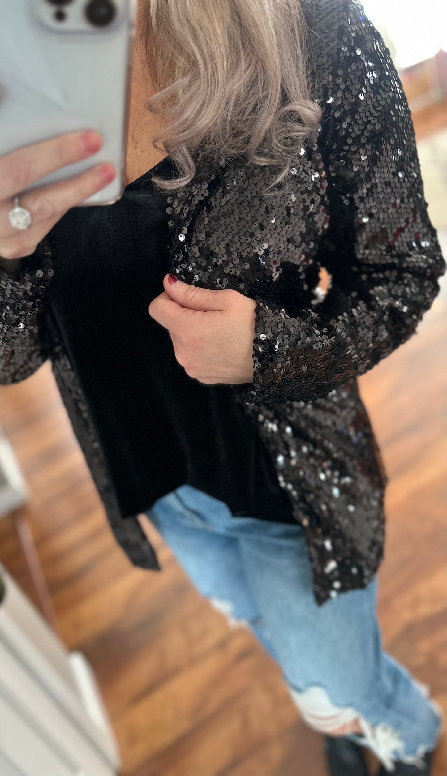 LAYLA SEQUIN BLAZER