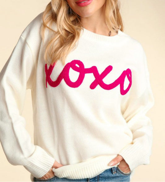 CRUSH ON YOU SWEATER